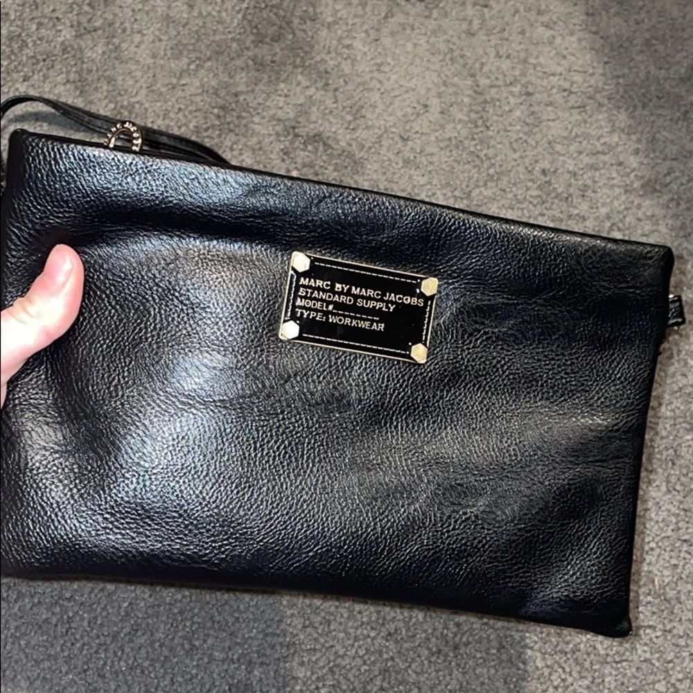 Black Marc by Marc Jacob’s clutch/crossbody purse